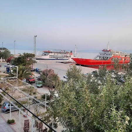 Prinos Oda ve Kahvaltı Órmos Prínou