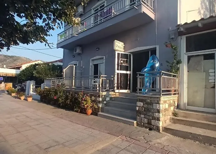 Prinos Oda ve Kahvaltı 3*