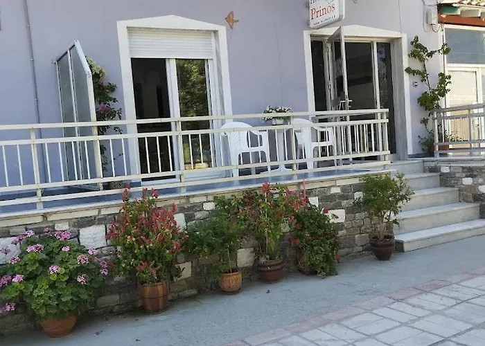 Prinos Oda ve Kahvaltı 3*